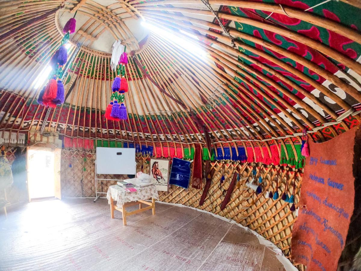 Alakol-Jyrgalan Guest House Екстериор снимка