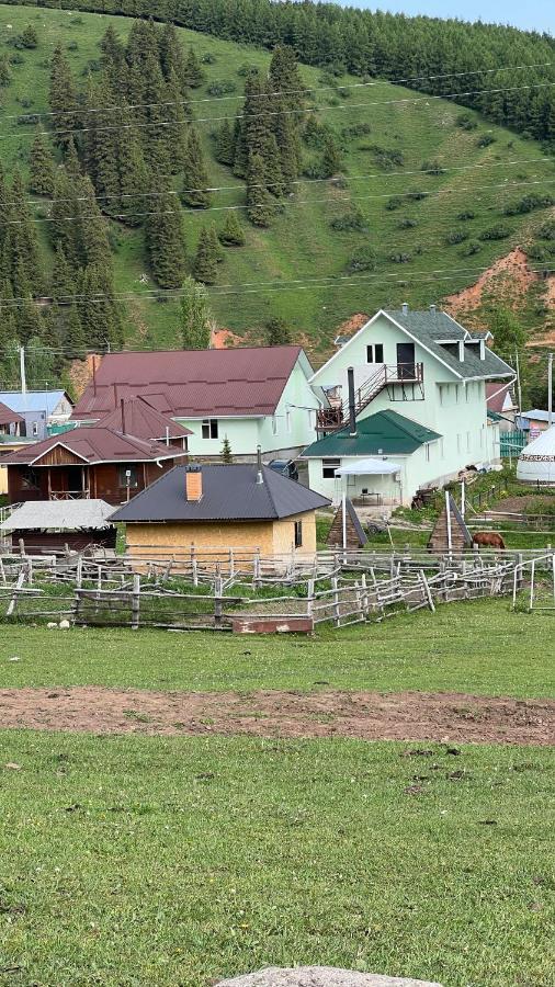 Alakol-Jyrgalan Guest House Екстериор снимка