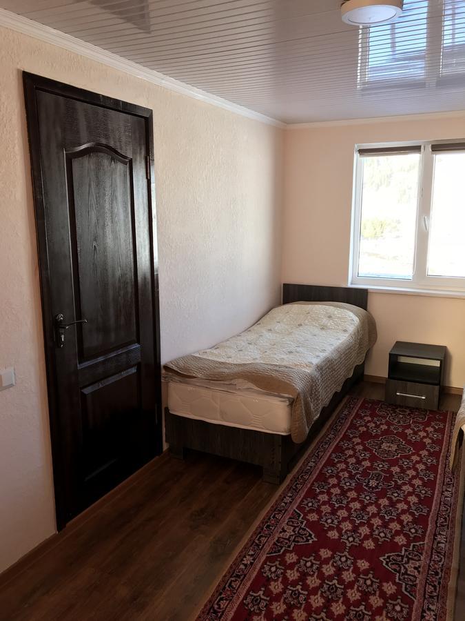 Alakol-Jyrgalan Guest House Екстериор снимка