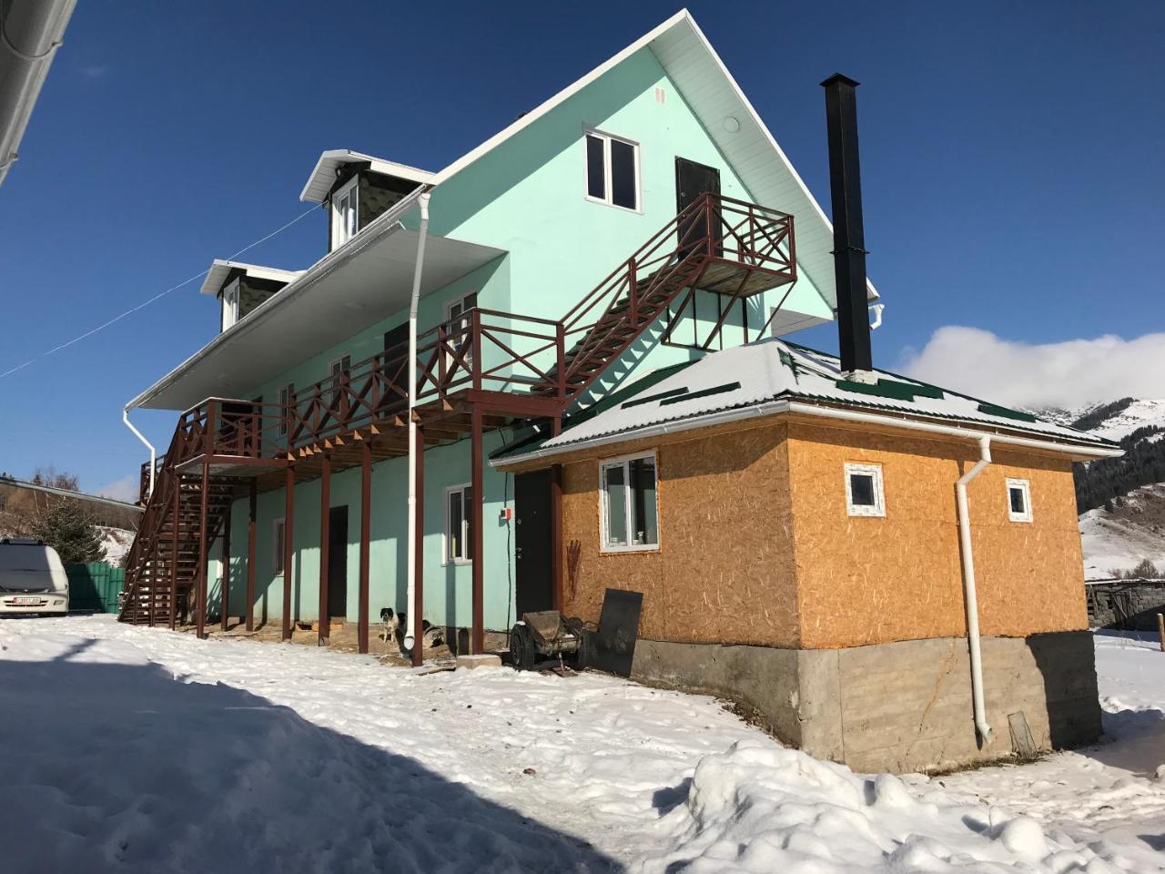 Alakol-Jyrgalan Guest House Екстериор снимка