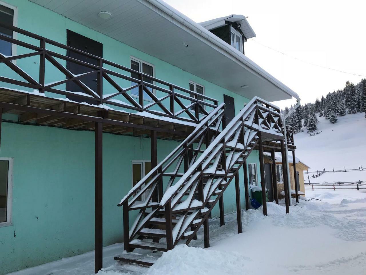 Alakol-Jyrgalan Guest House Екстериор снимка